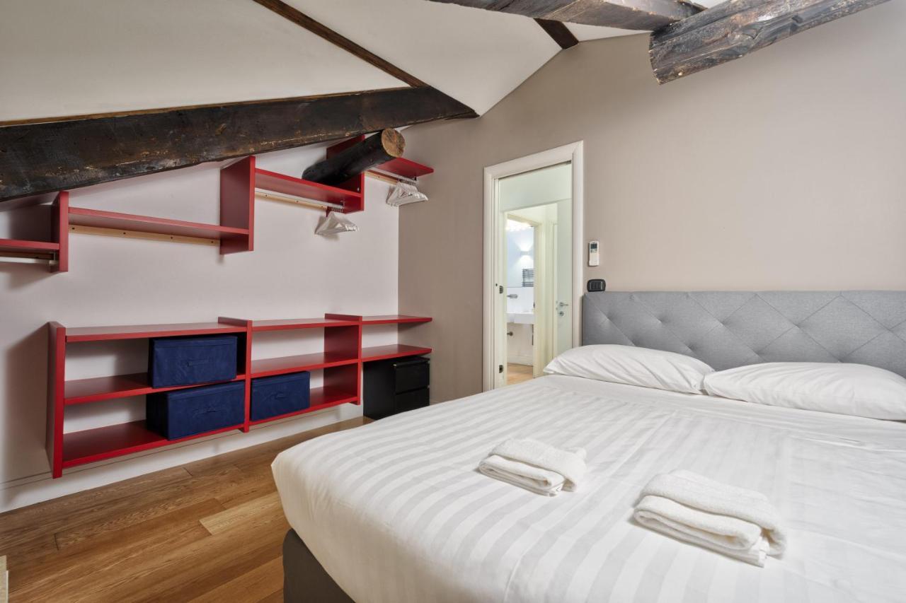 Stylish Apartment In The Heart Of Torino Eksteriør billede